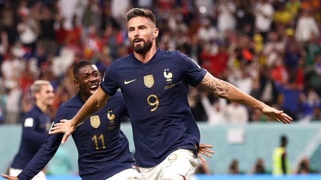 1669160731525039184.jpg play-60b773062001519--giroud_1669151586346.jpg